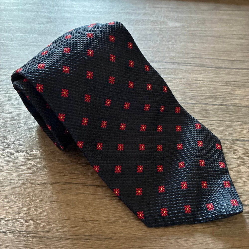 Cape Cod Neckwear Floral Silk Tie OS Navy Blue Mens Made in USA WPL 2292